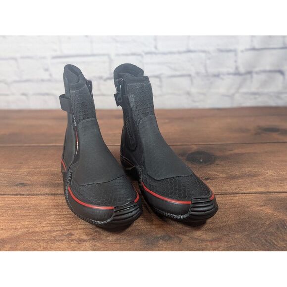 Gill Dinghy Sailing Boots Black Red Neoprene SZ 10 US / 9 UK / 43 EU - Picture 9 of 10